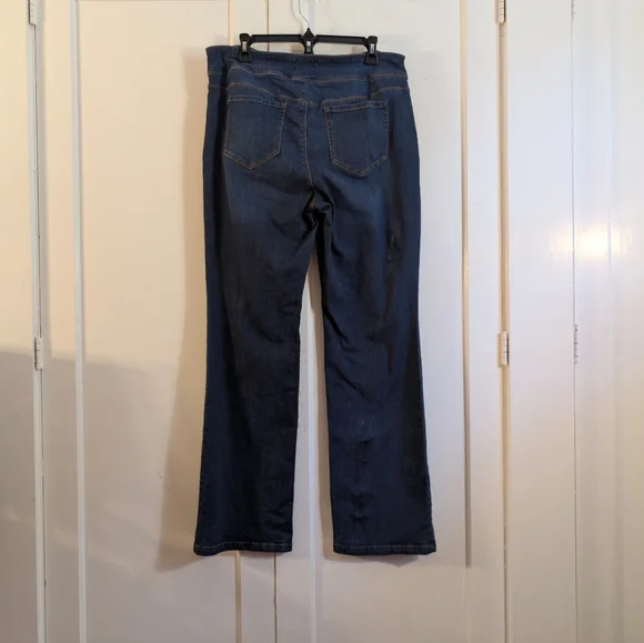 Westbound Jeans, 14L, Pull On Style, Flat Waistband, Flare Legs, 31.5" Inseam - Picture 2 of 5